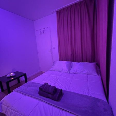 Cozy Studio In La Defense Hotel Курбьовоа Екстериор снимка